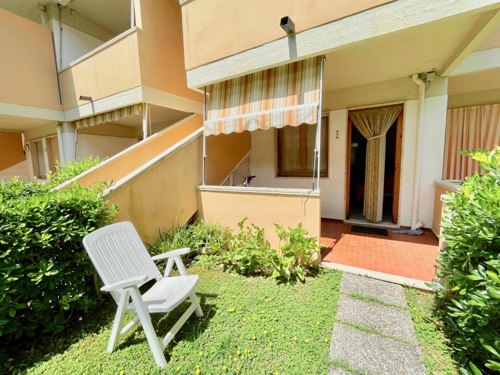 Appartamenti Via Dei Cipressi มารินา ดิ บิบโบนา ภายนอก รูปภาพ